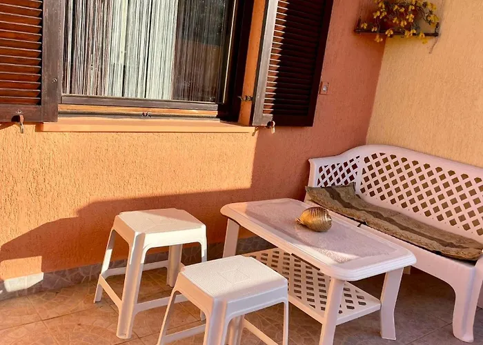 Holiday Home With Swimming Pool & Jacuzzi Casa vacanze Mijaca
