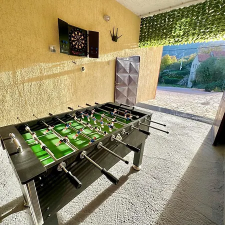Feriehus With Swimming Pool & Jacuzzi